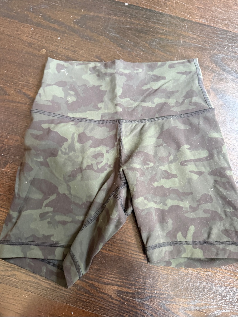 lululemon athletica Camouflage High-Rise Bike Shorts - Olive Green & Brown
